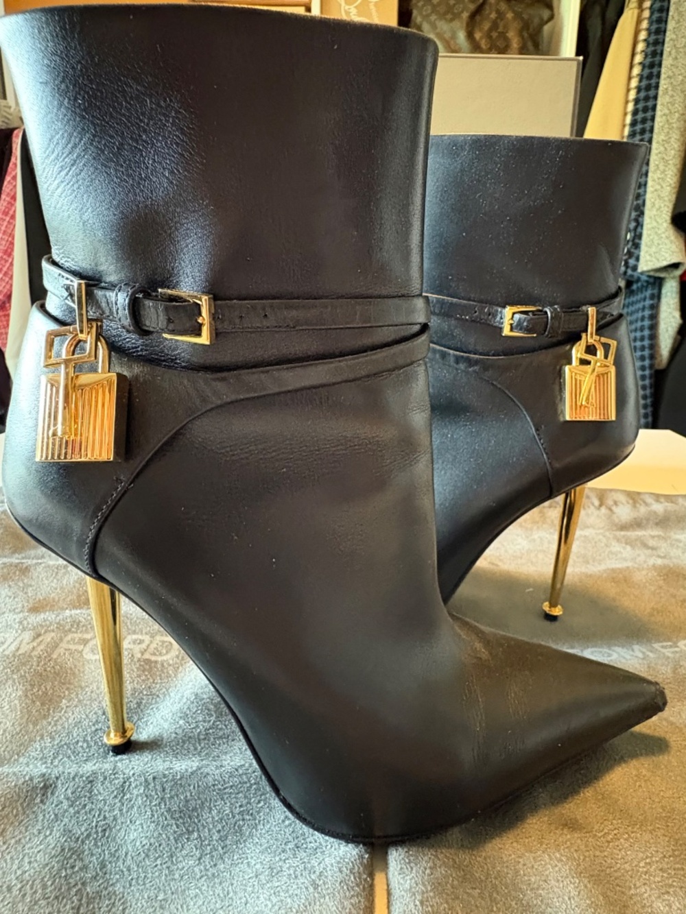 TOM FORD PADLOCK ANKLE BOOTIES - Picture 2 of 14